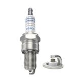 BOSCH Свеча зажигания 0 242 235 663